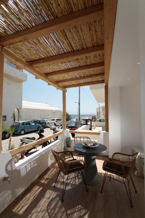 Hora Seaside Suites Naxos City Εξωτερικό φωτογραφία
